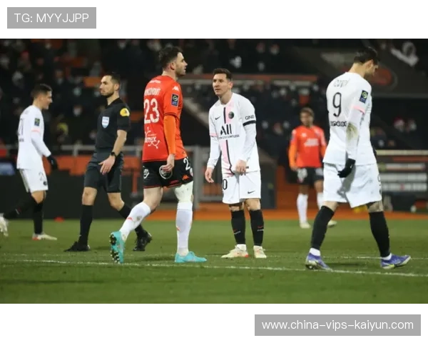 巴黎快速反击点燃全场，梅西补射入网获赞